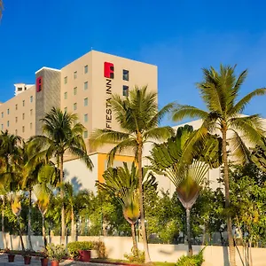 Fiesta Isla Hotel